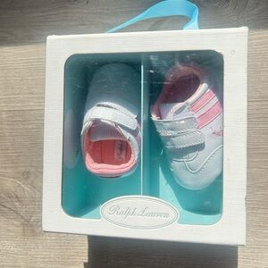 Infant shoes